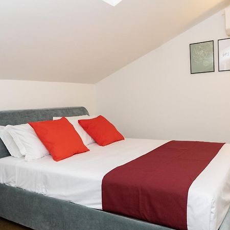 Disciplini Duplex Apartment Milan Luaran gambar
