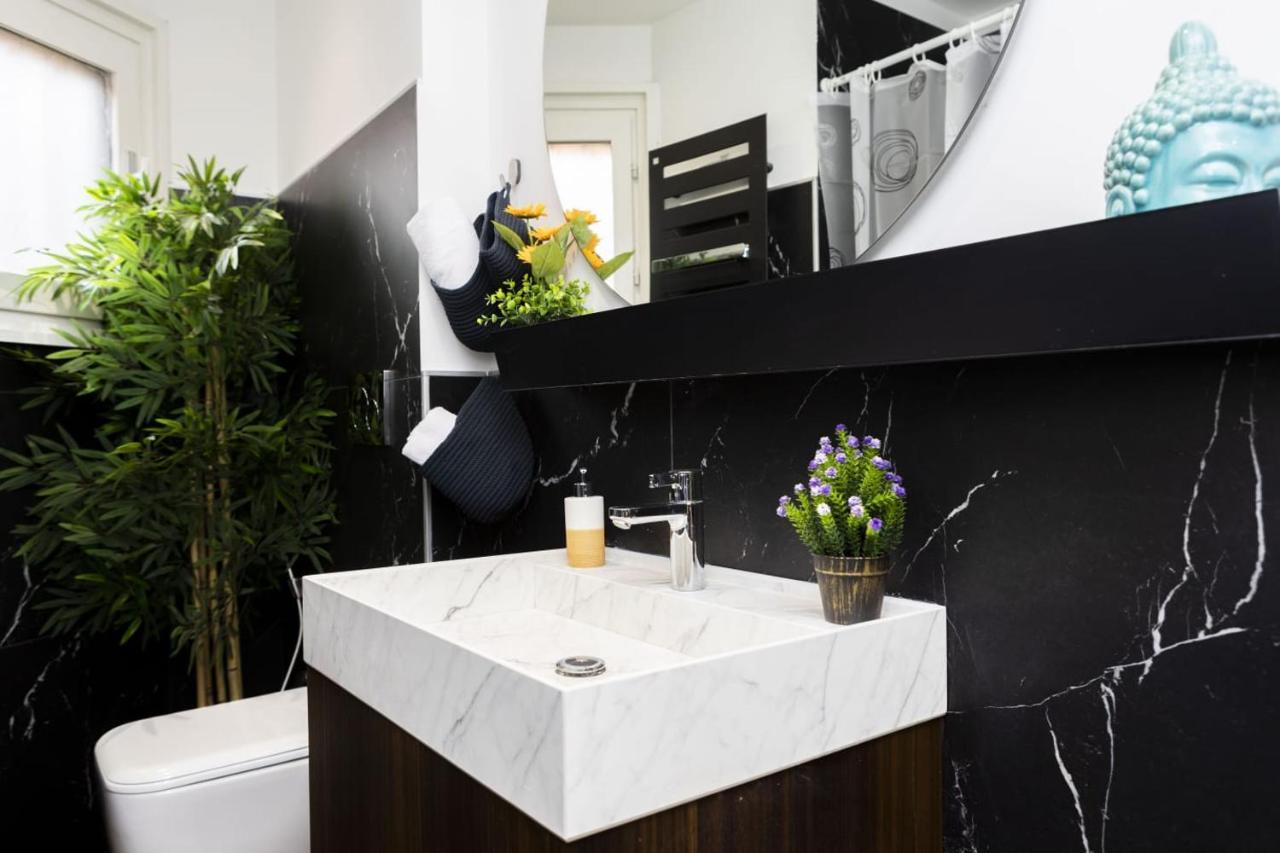 Disciplini Duplex Apartment Milan Luaran gambar